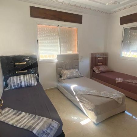 Big Appartement In Ksar Sgher And Close Ksar es-Seghir Zewnętrze zdjęcie